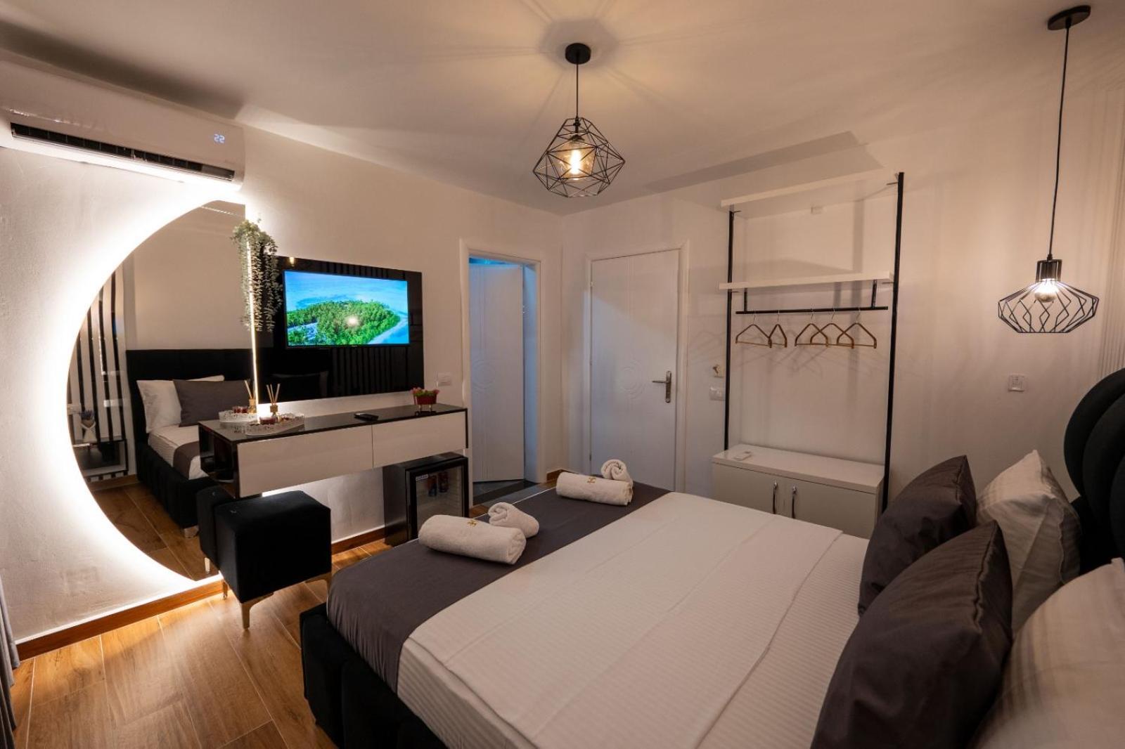 Crown Hf Ksamil Apartment Екстериор снимка