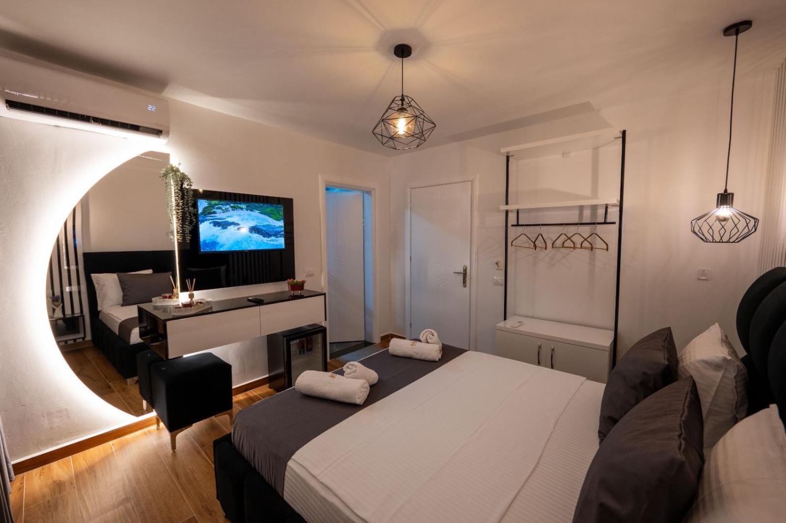 Crown Hf Ksamil Apartment Екстериор снимка