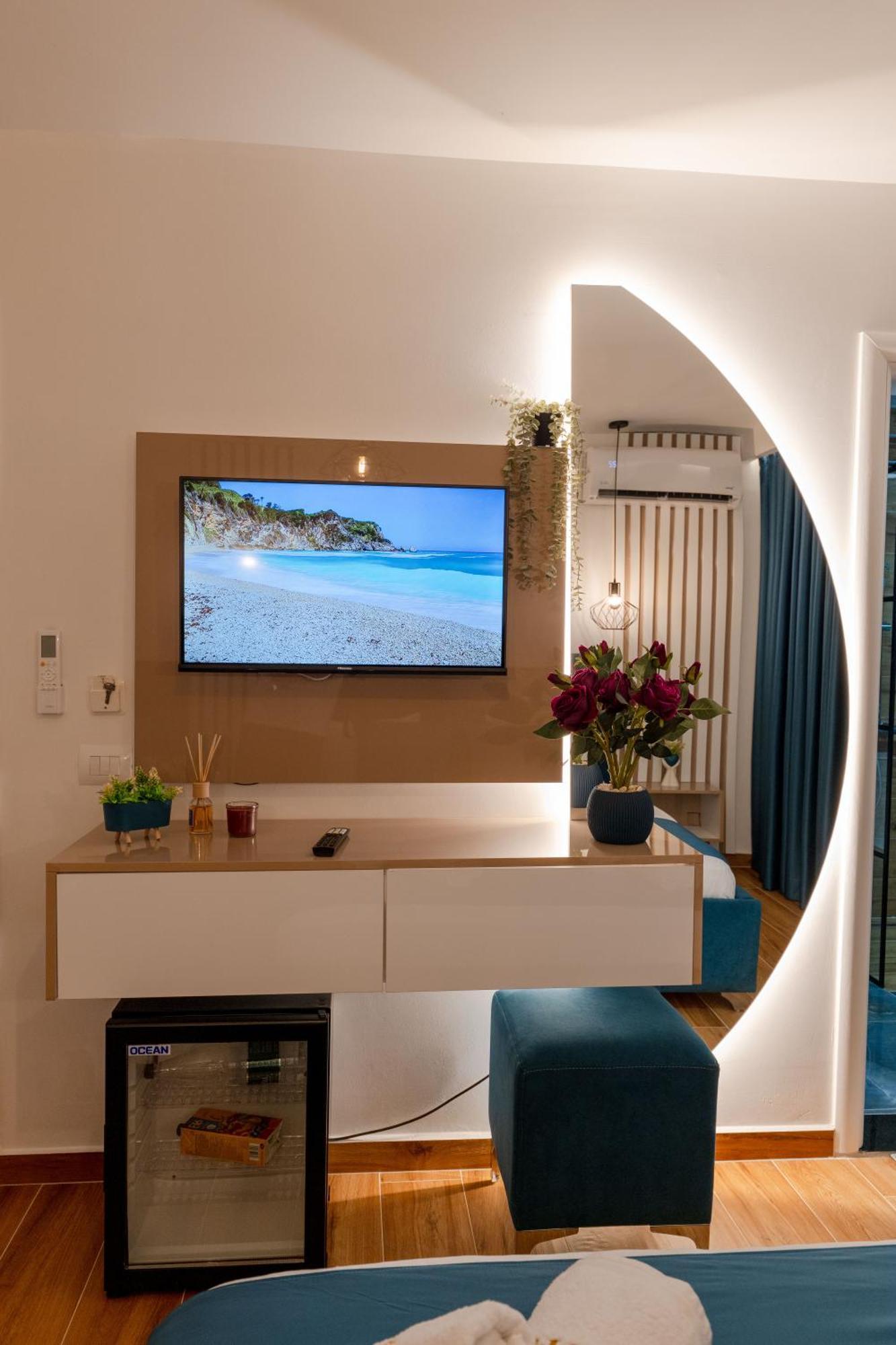 Crown Hf Ksamil Apartment Екстериор снимка